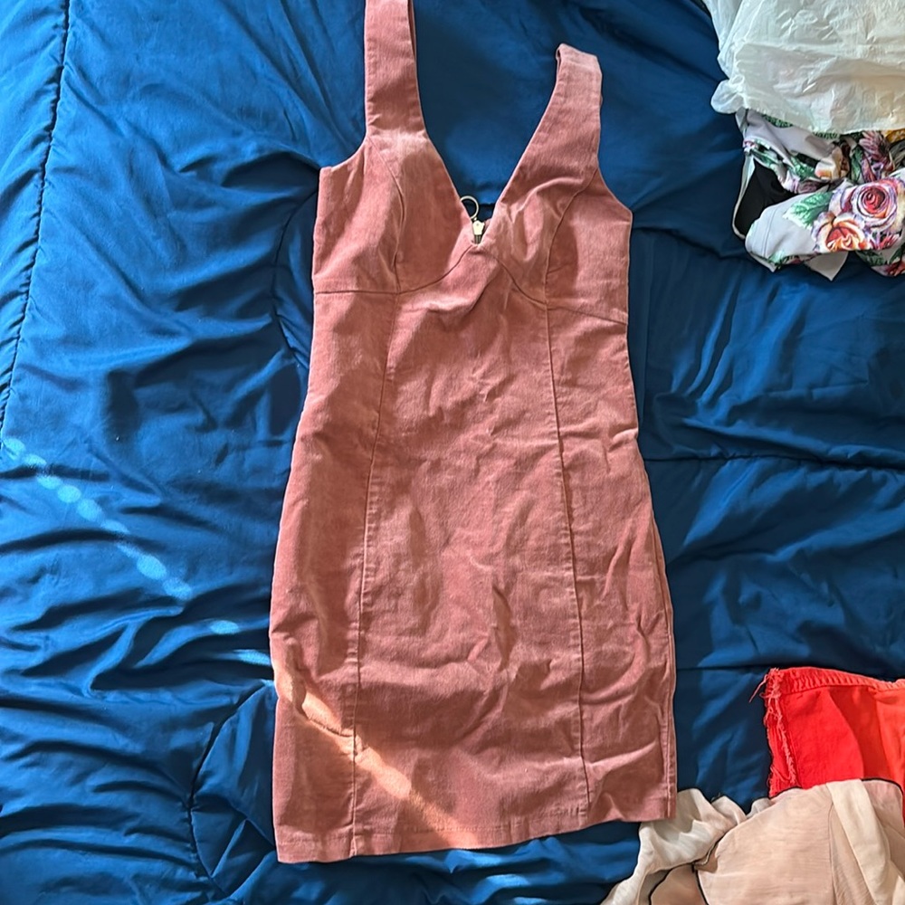 Forever 21 dress like new, cozy, comfortable